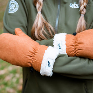 cozy and warm minnesota mittens