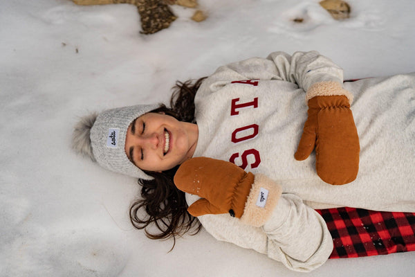 Ridge Line Pom Beanie